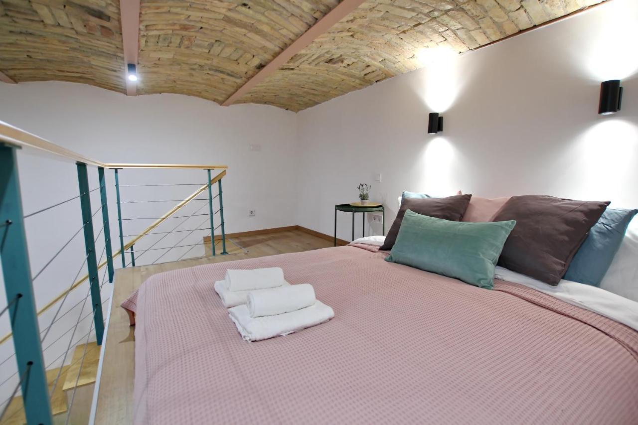 Lovely&Modern Downtown Apartment With Free Parking ブダペスト エクステリア 写真