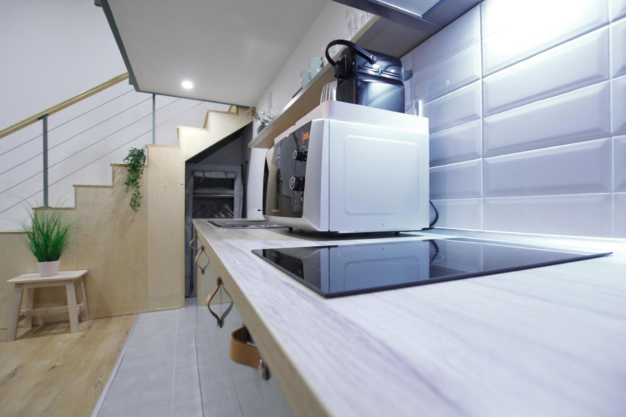 Lovely&Modern Downtown Apartment With Free Parking ブダペスト エクステリア 写真
