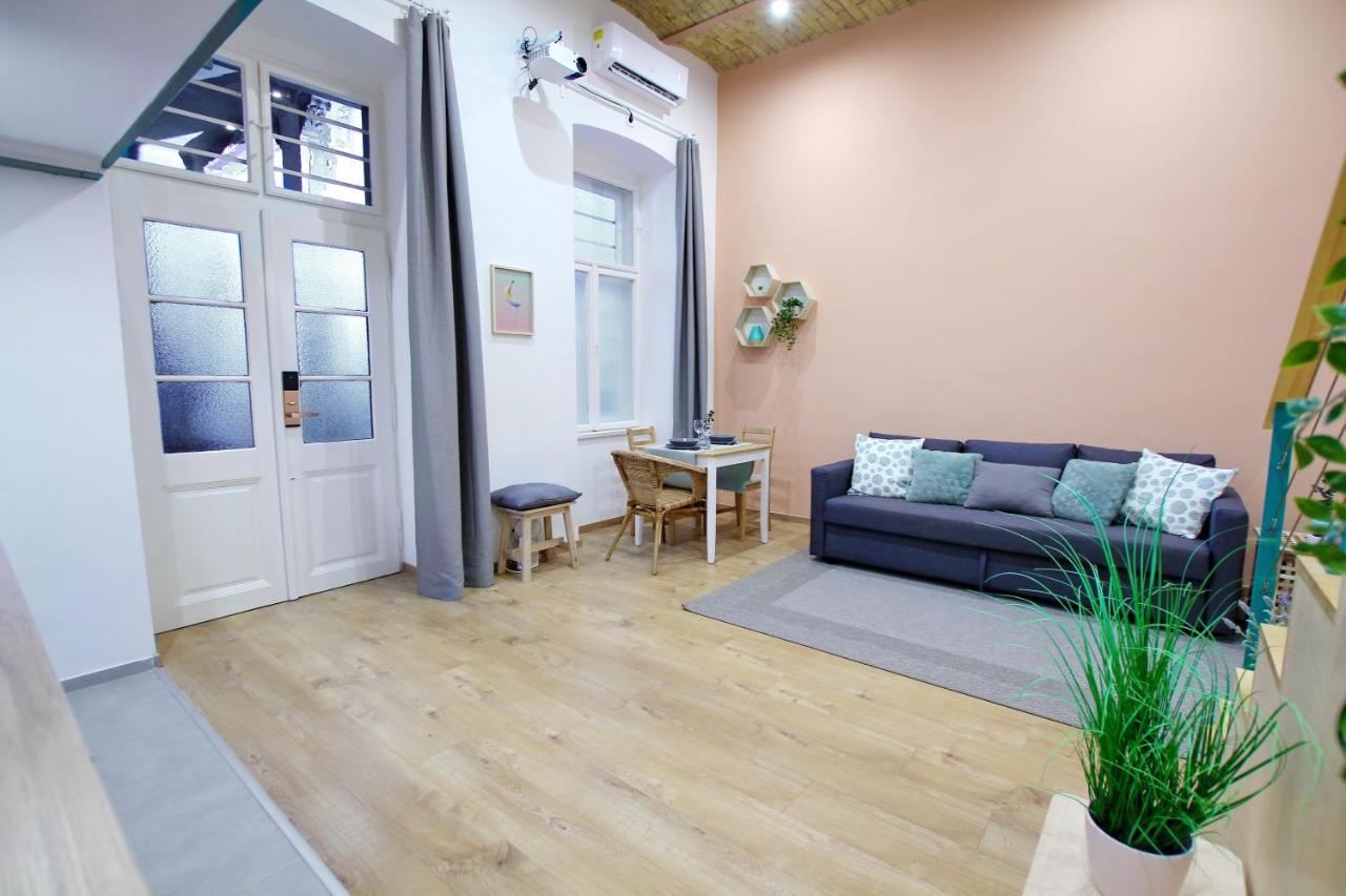 Lovely&Modern Downtown Apartment With Free Parking ブダペスト エクステリア 写真