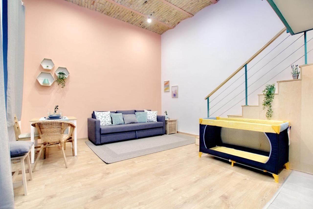 Lovely&Modern Downtown Apartment With Free Parking ブダペスト エクステリア 写真